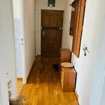 Linden Alley Retreat With Free Parking