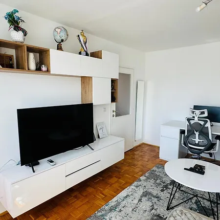 Apartman Linden Alley Retreat With Free Parking Szarajevó