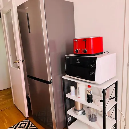 Linden Alley Retreat With Free Parking